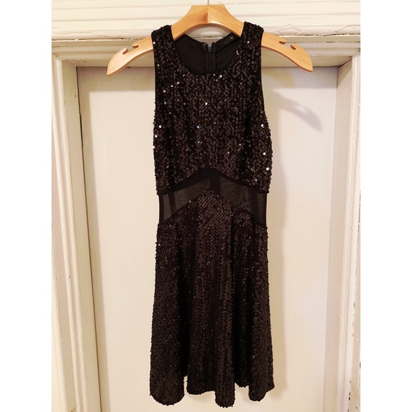 Black A-Line Mesh Cutout Sequined Dress. Like New - Picture 1 of 1